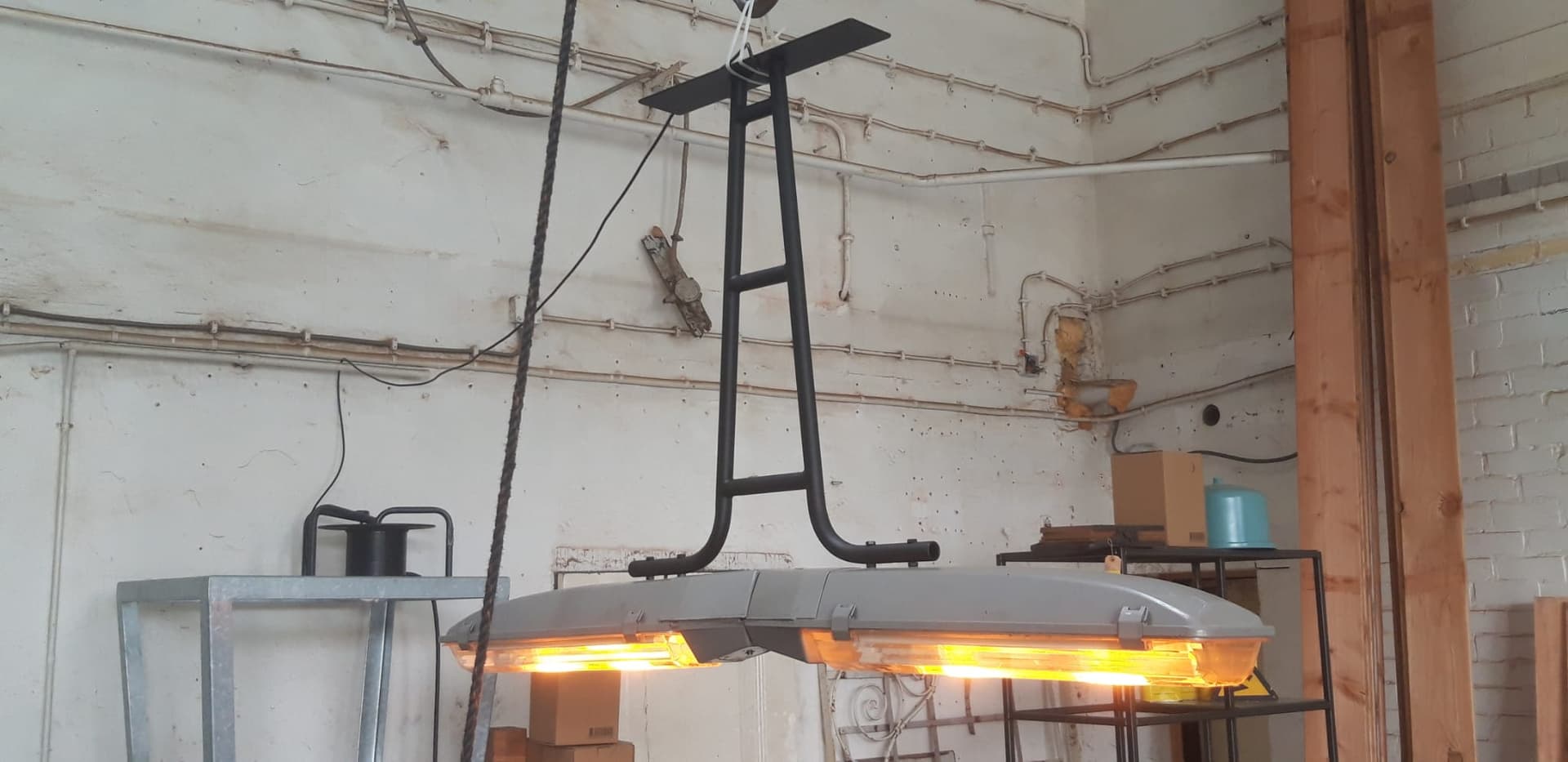 Hanglamp van oude straatlantaarns