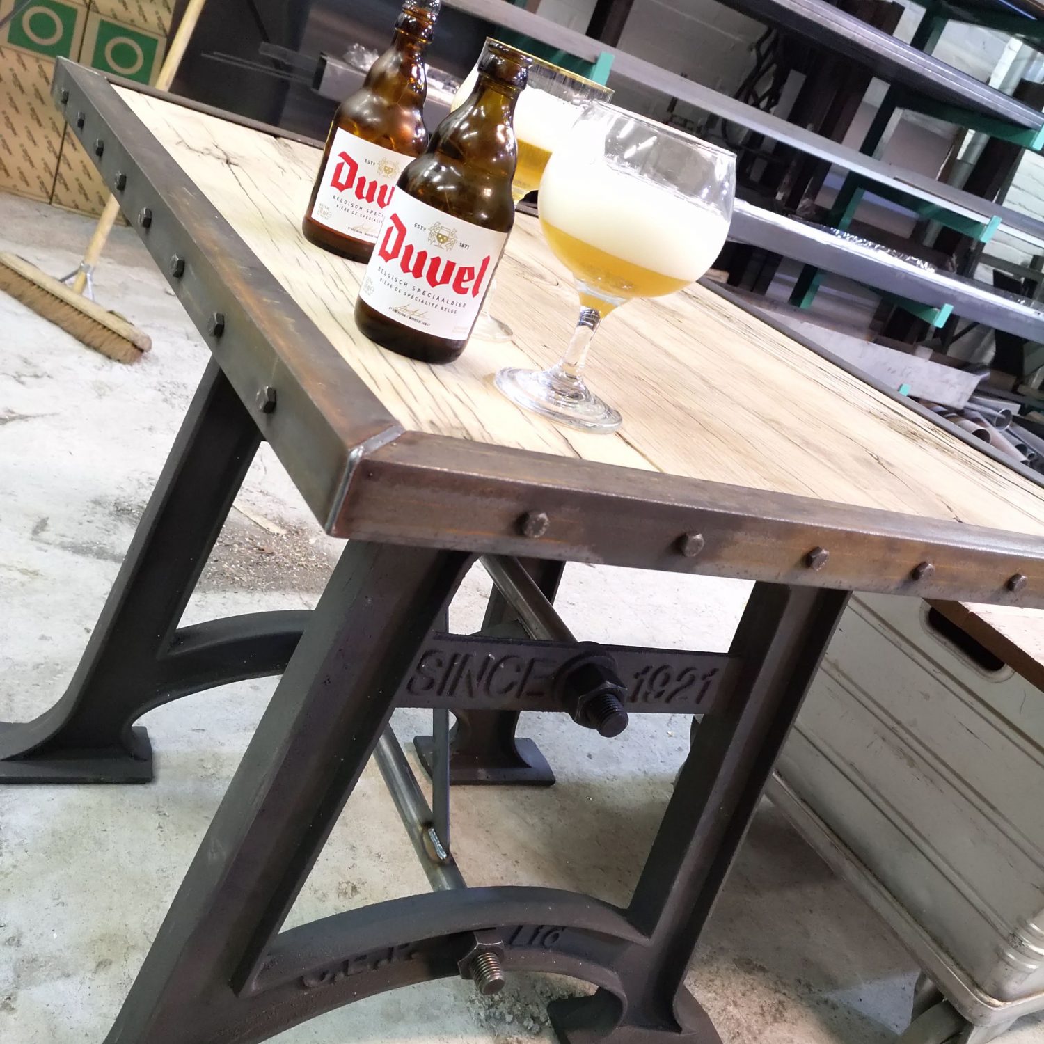 industrieel stalen tafel 1921 vintage